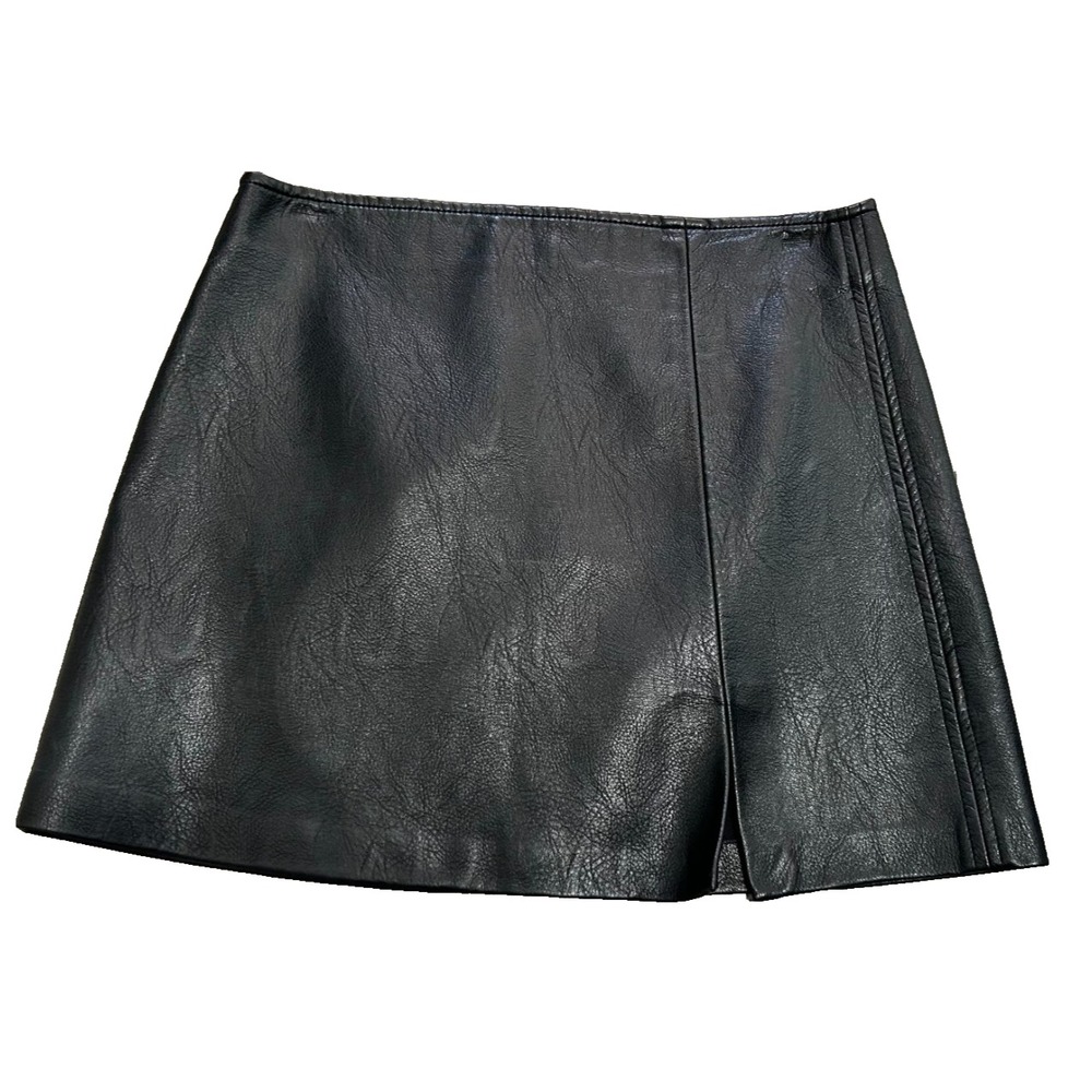 BLANKNYC Black Vegan Leather A-Line Mini Skirt Silver Back Zipper Sz 27 4 EUC